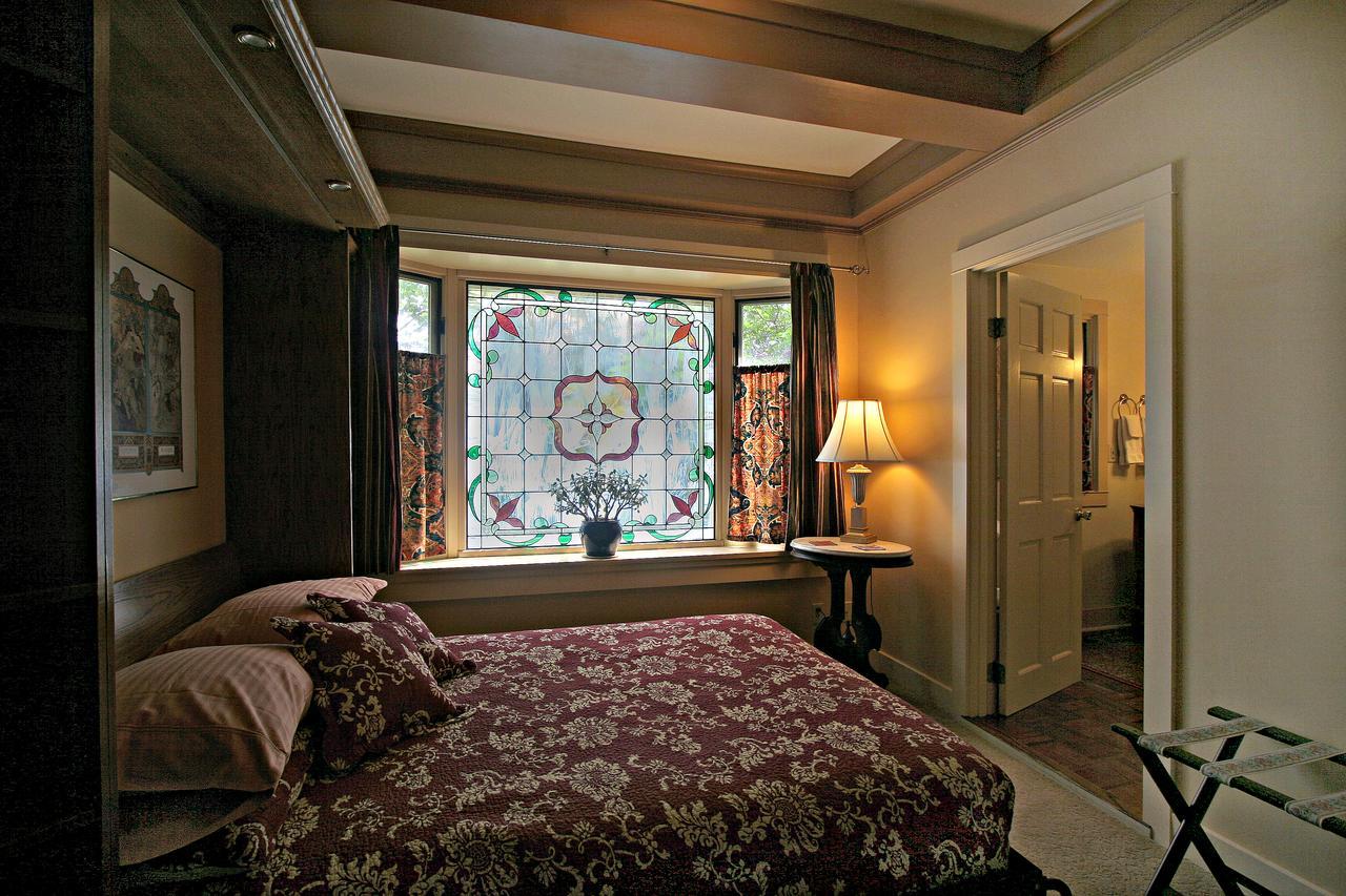 Kangaroo House Bed & Breakfast Eastsound Экстерьер фото